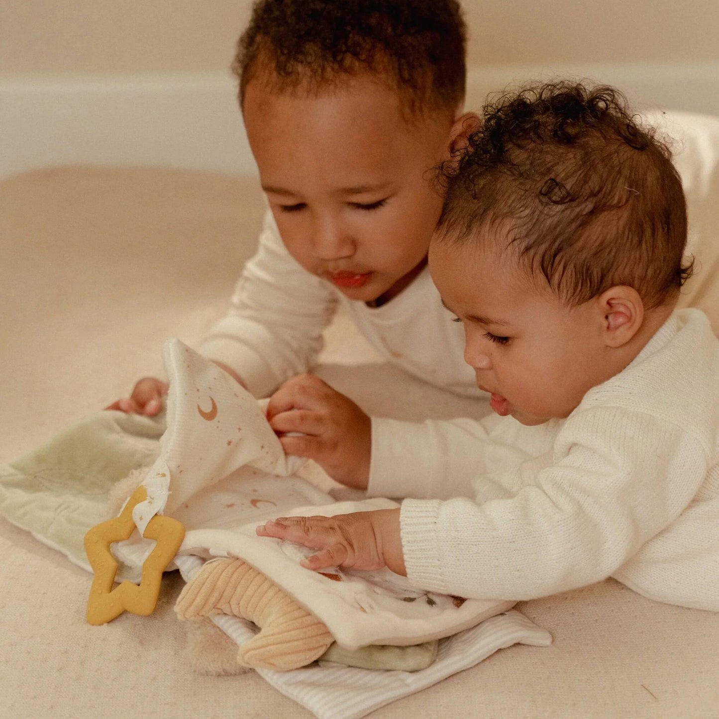 Livret d'activités - Beige - Newborn Naturals
