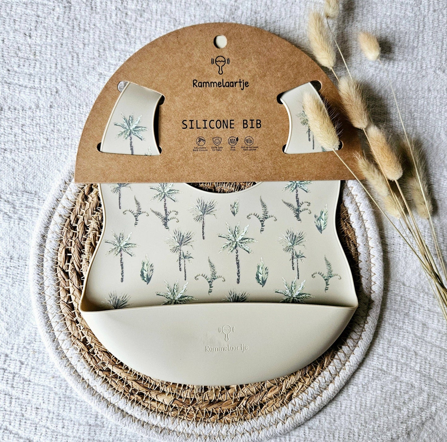 Rammelaartje - Bavoir en silicone avec plateau beige - Jungle Plant Print