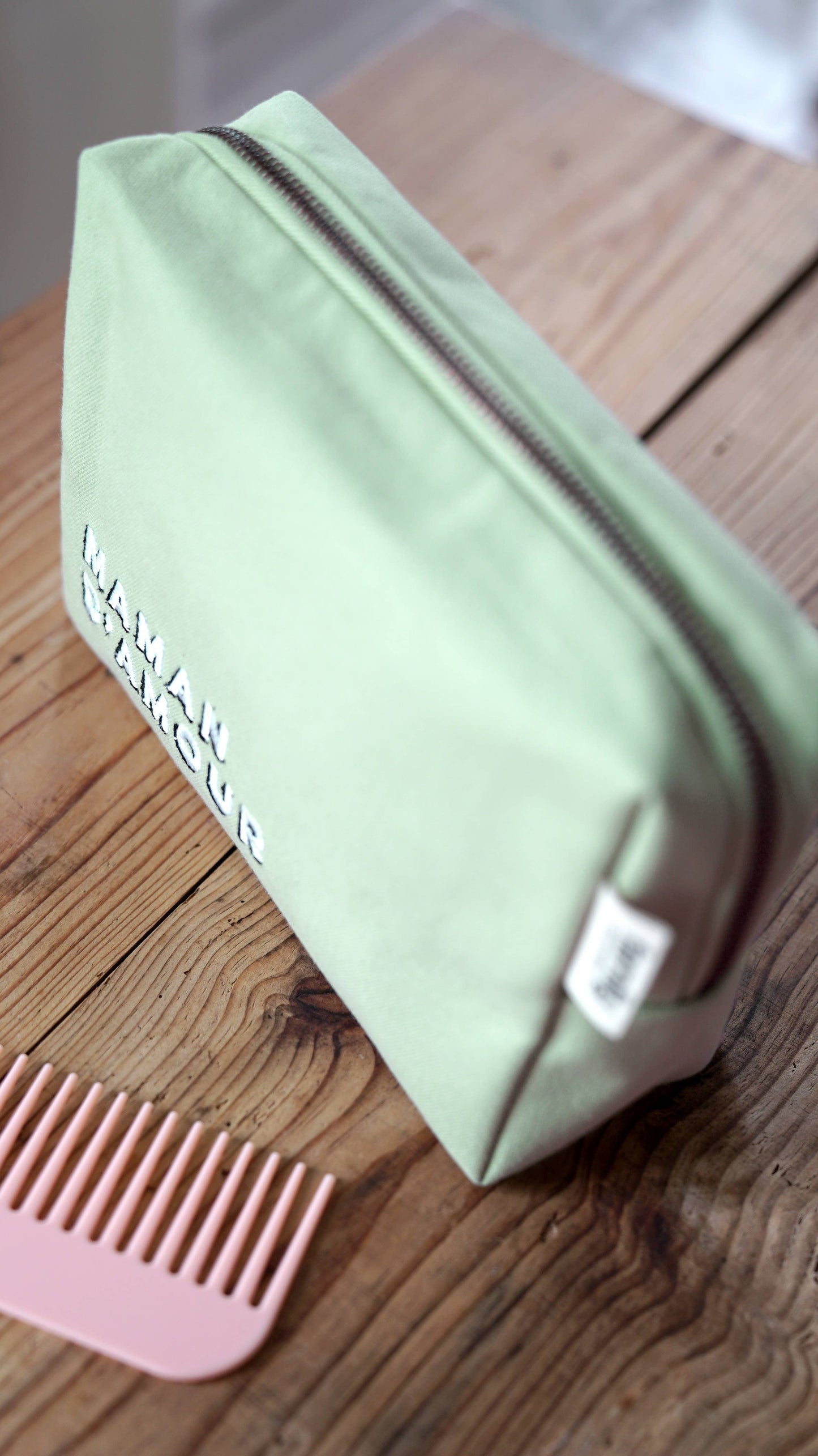 Family Impact Stories - TROUSSE DE TOILETTE MAMAN D’AMOUR VERT D’EAU
