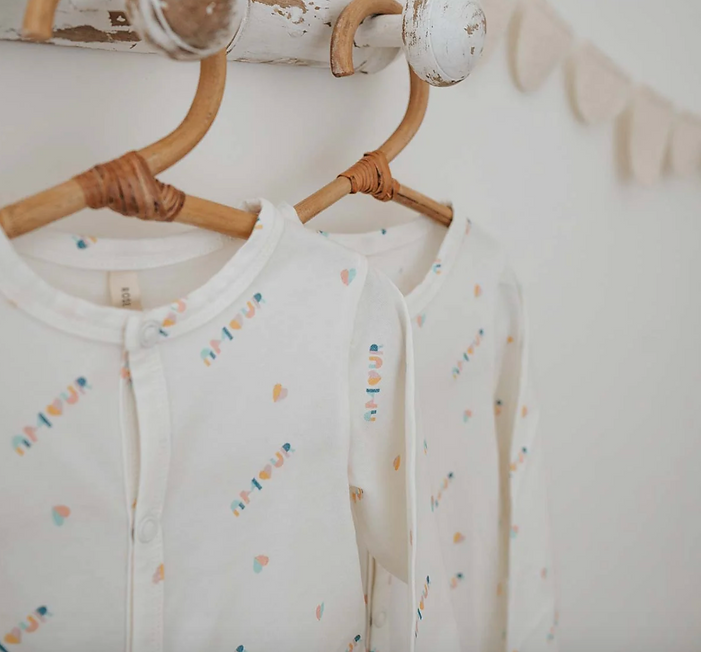 Pyjama bébé avec pieds 'amour'