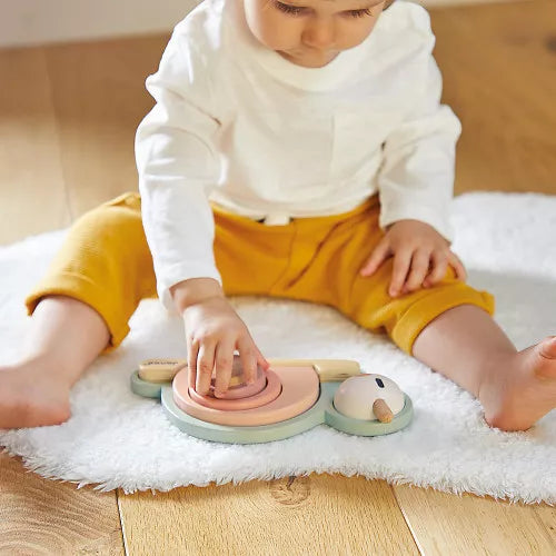 Idées de cadeaux Janod pour le premier anniversaire de bébé