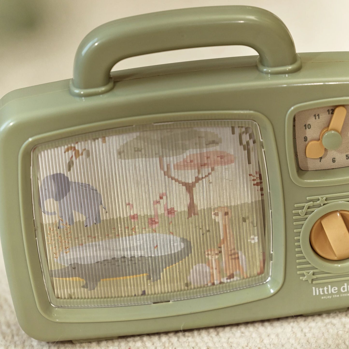 TV musicale Little Dutch Safari Friends en situation