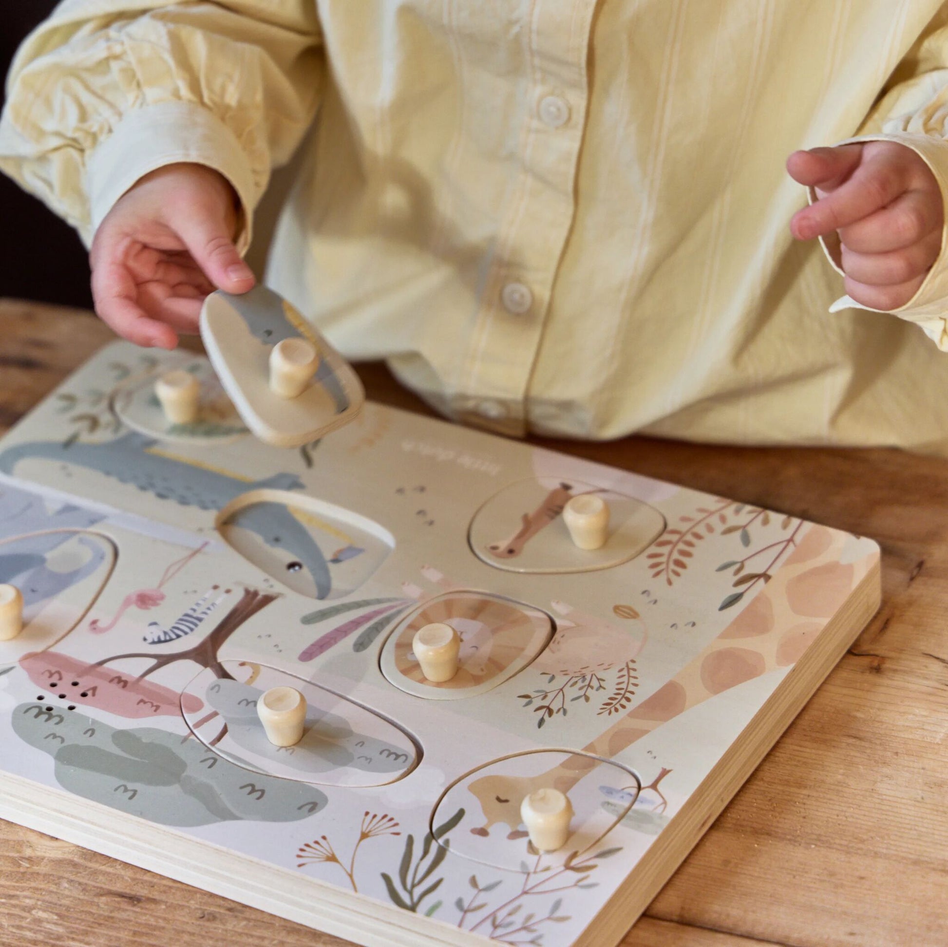 Puzzle sonore Safari Friends en situation de jeu