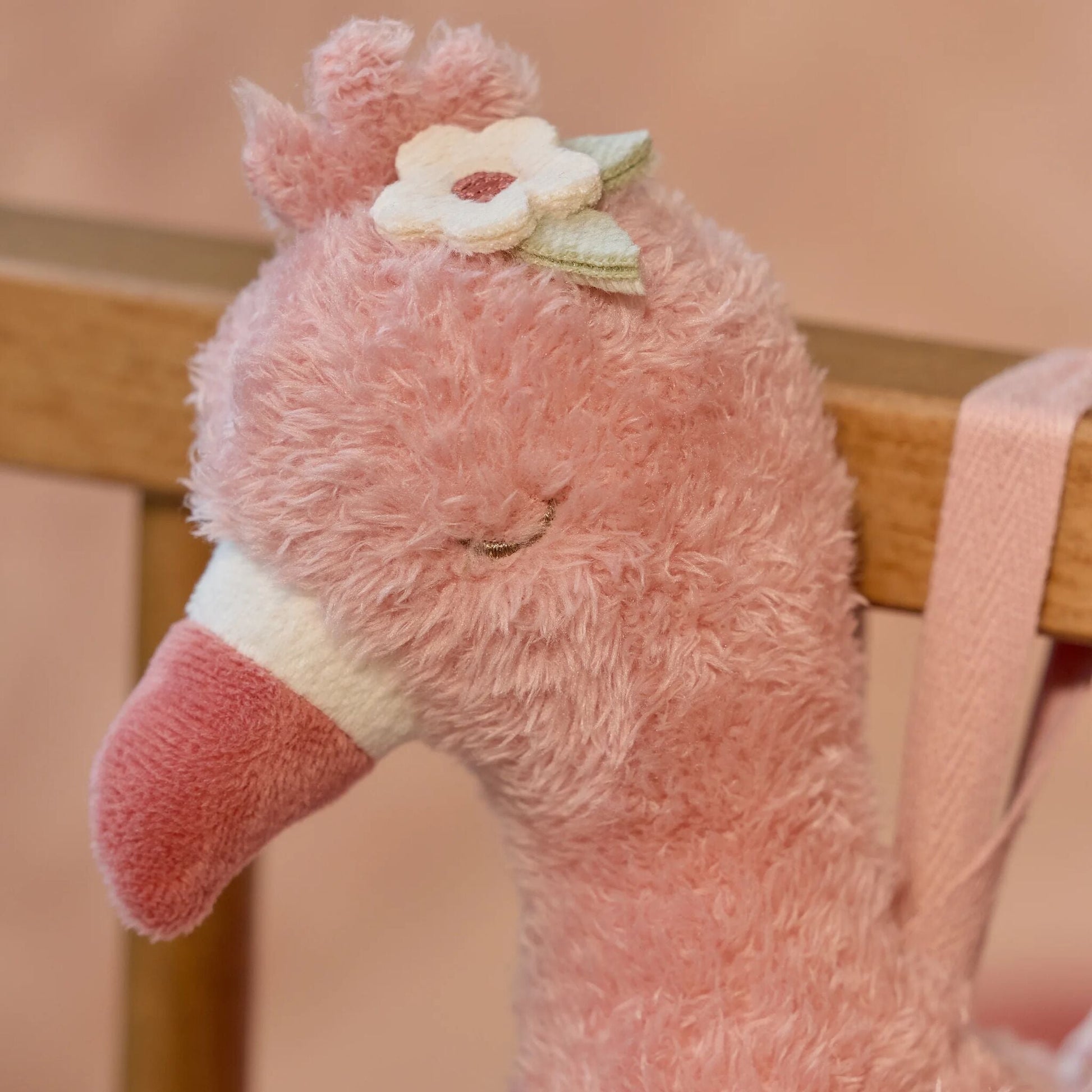 Boîte à musique Flamant rose Little Dutch dans la chambre de bébé