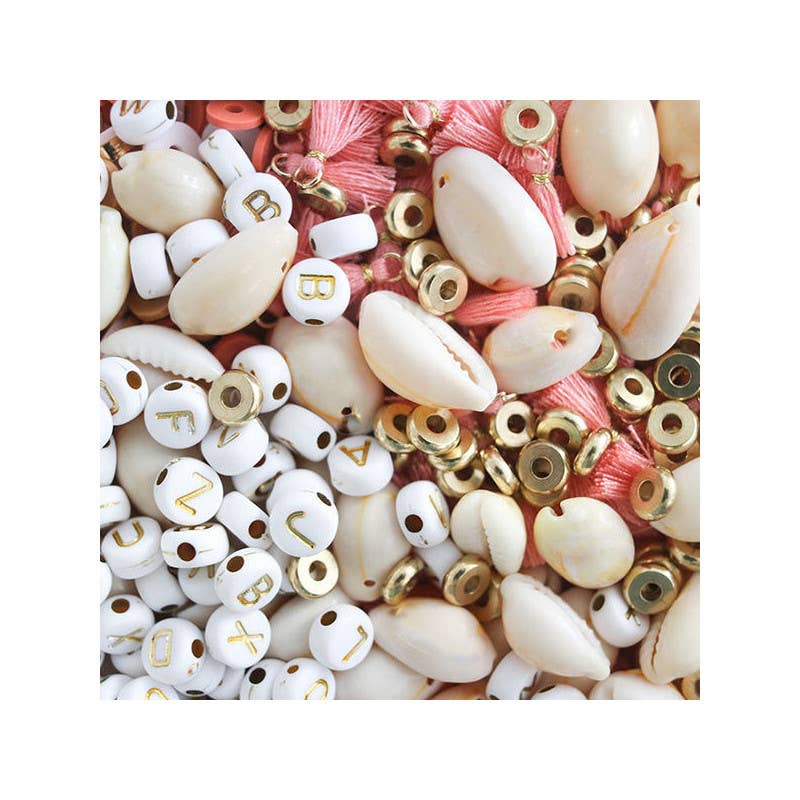 La Petite Épicerie - Mix of Heishi Beads and Charms - Marrakech
