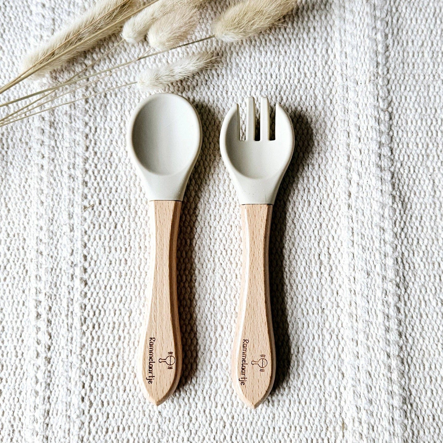 Rammelaartje - Cuillère et fourchette en silicone avec manche en bambou - Beige