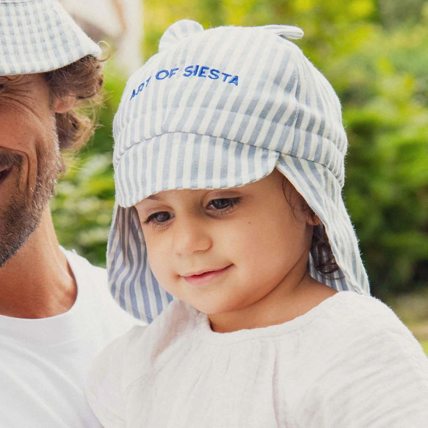 Chapeau bébé Art of Siesta rayé bleu | Enfant