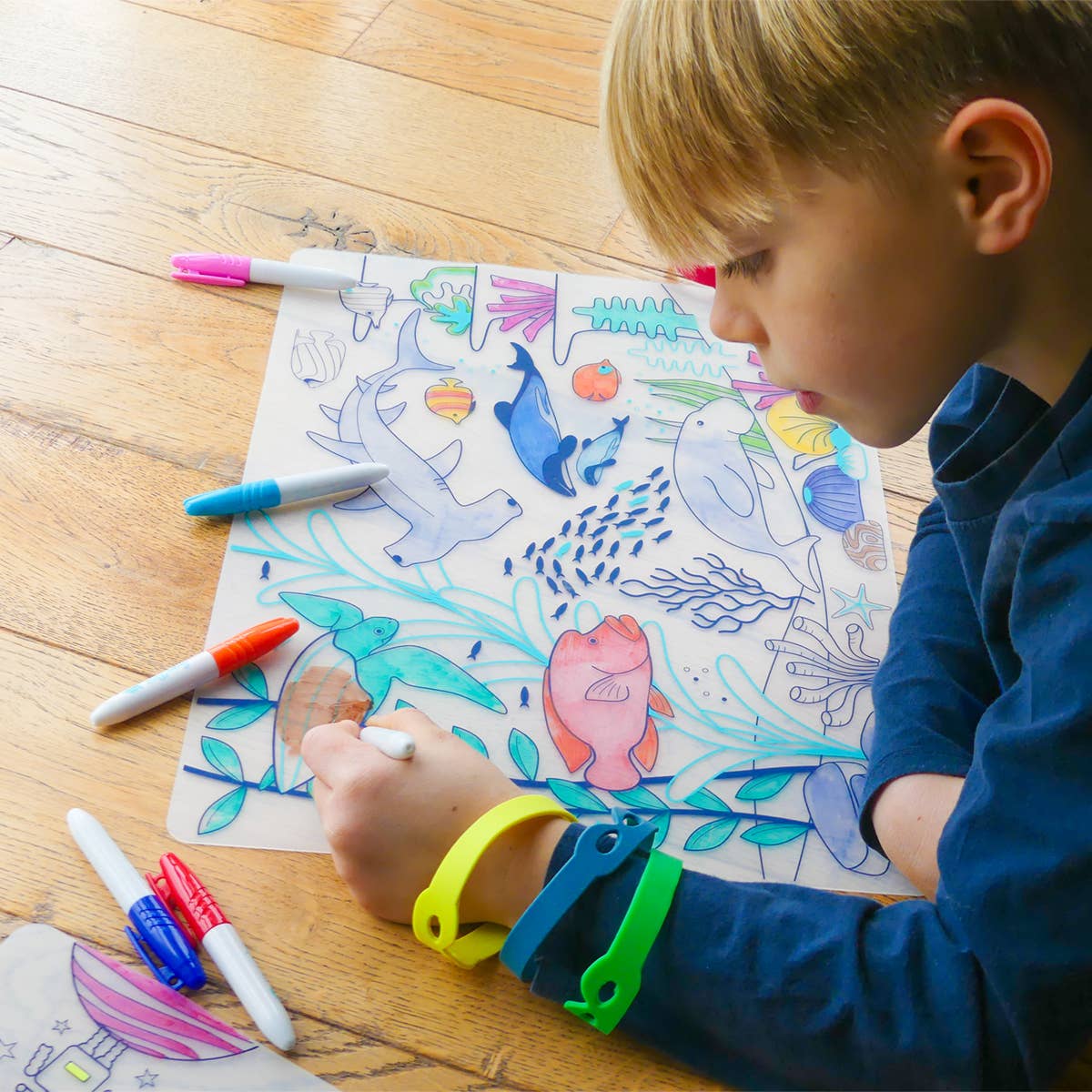 SuperPetit - Jeu éducatif: Set de table en silicone CORAL - Réutilisable