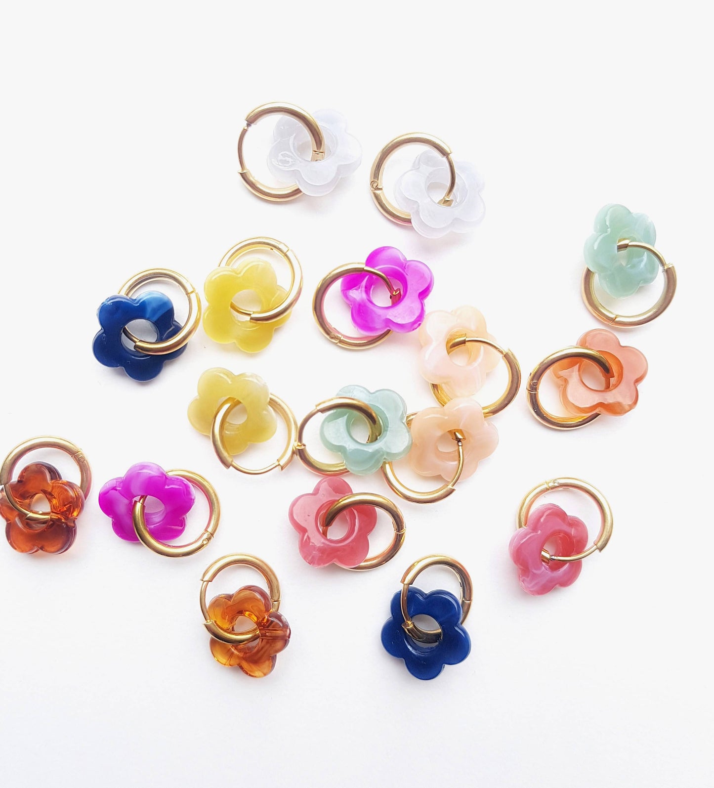 Boucles d'oreilles femme et enfant mini fleurs 🌺