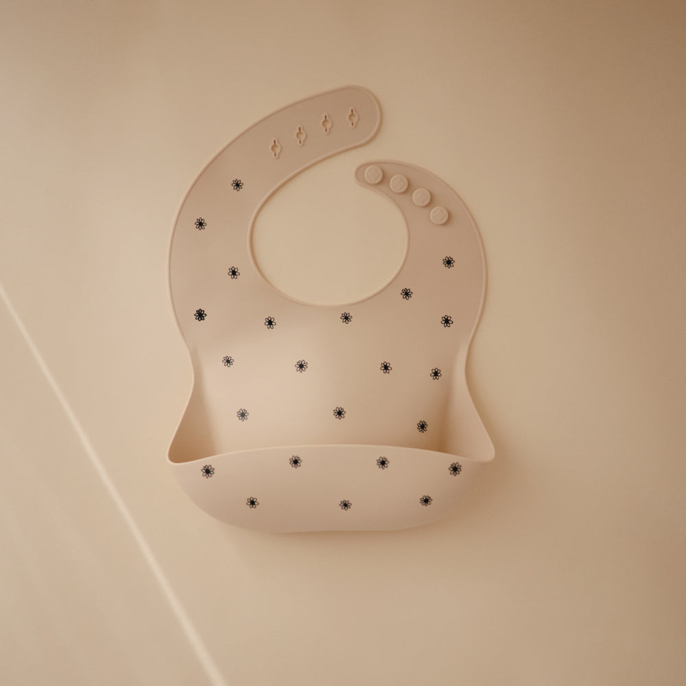 Bavoir à poche en silicone