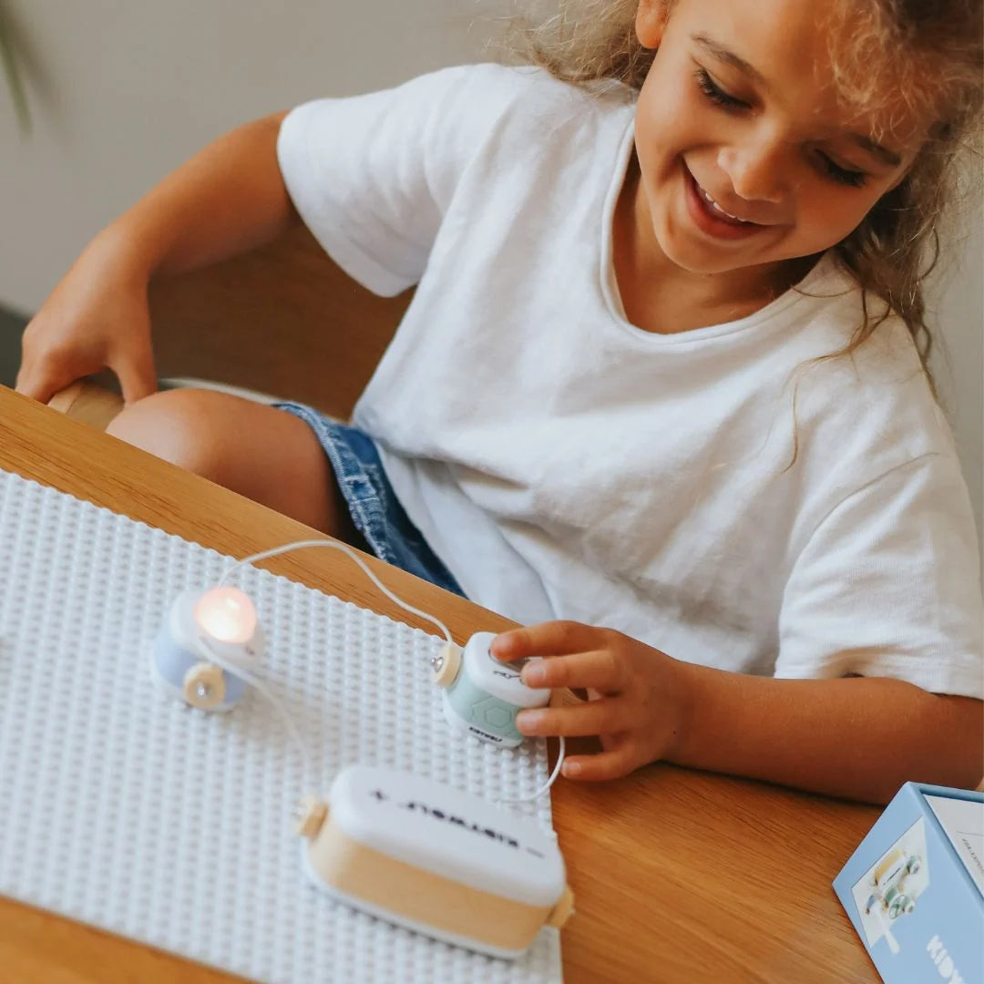 KIDYELEC STARTER Mon premier kit d'électricité dès 6 ans