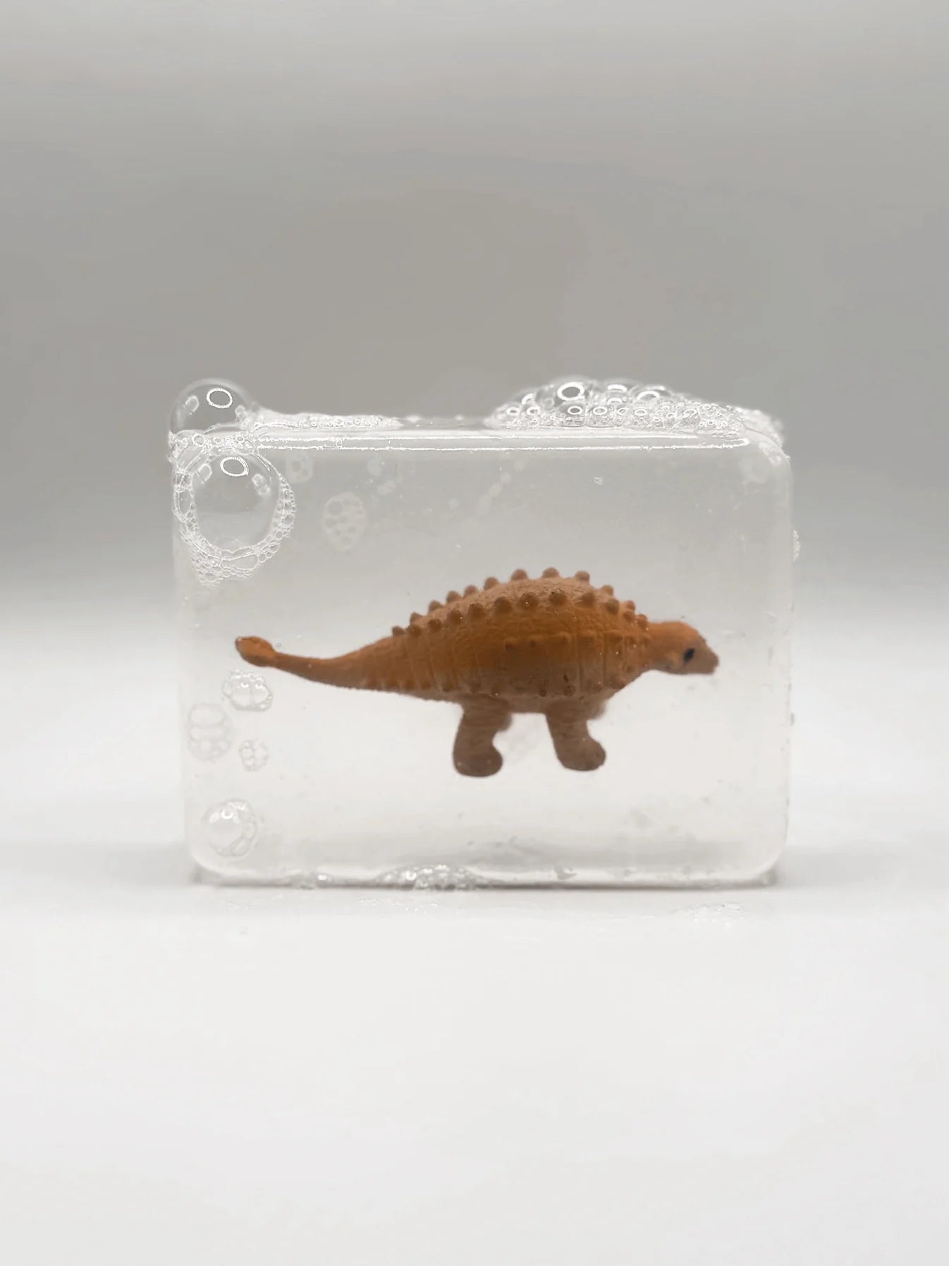 Savon avec figurine