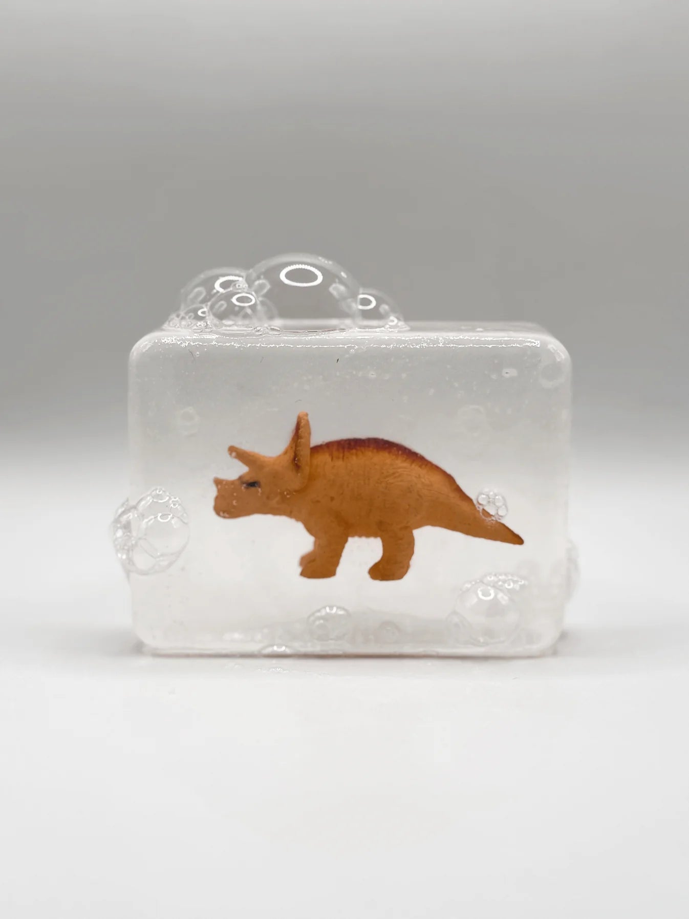 Savon avec figurine