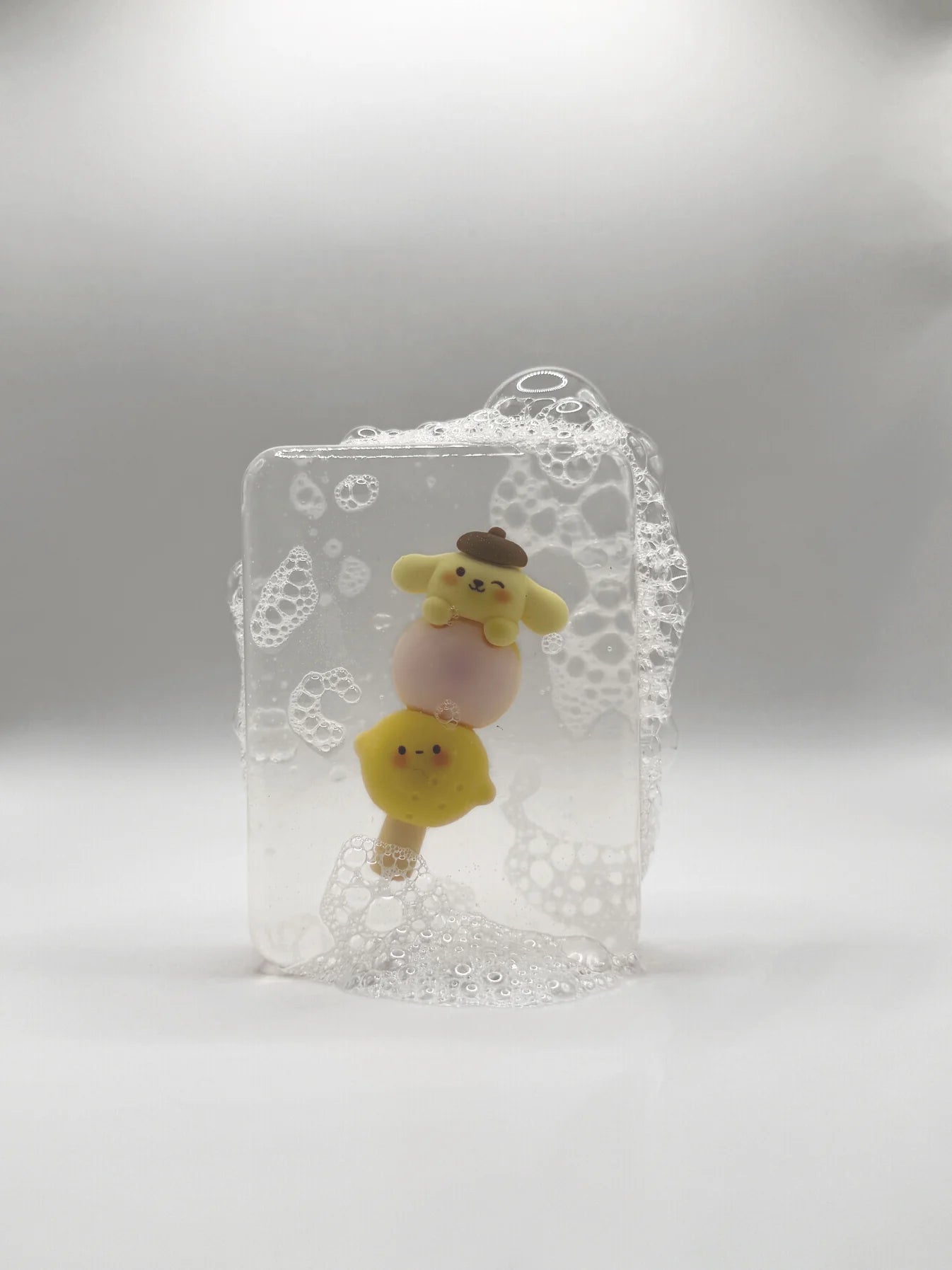 Savon avec figurine Kawaï - Ludi soap x Maison Ayaka