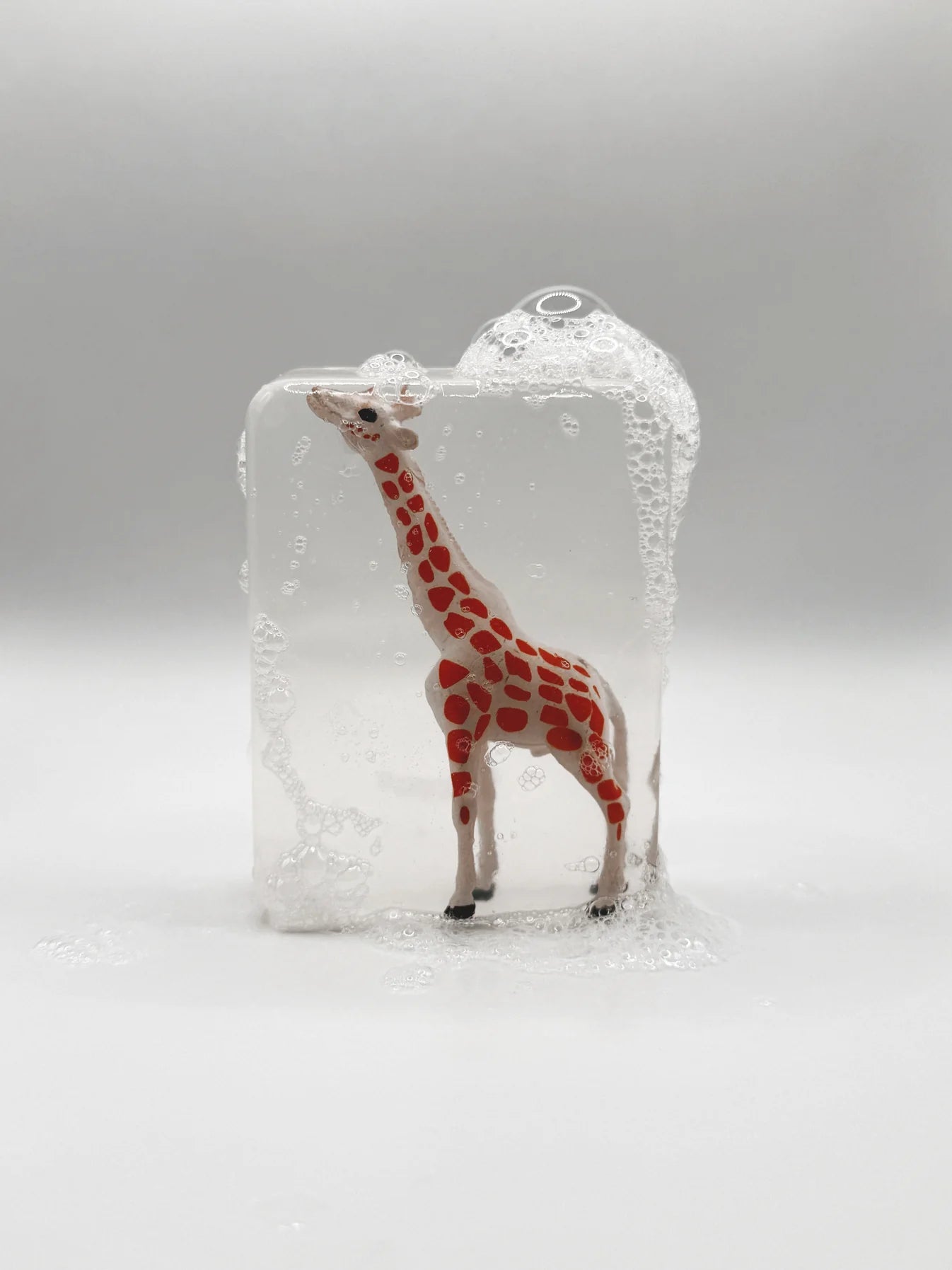 Savon avec figurine