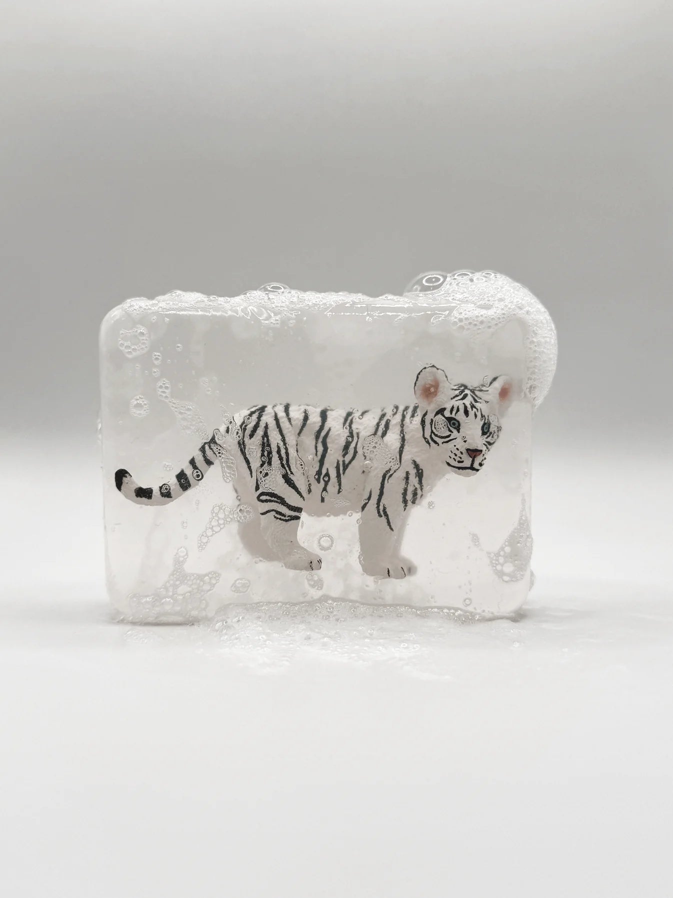Savon avec figurine