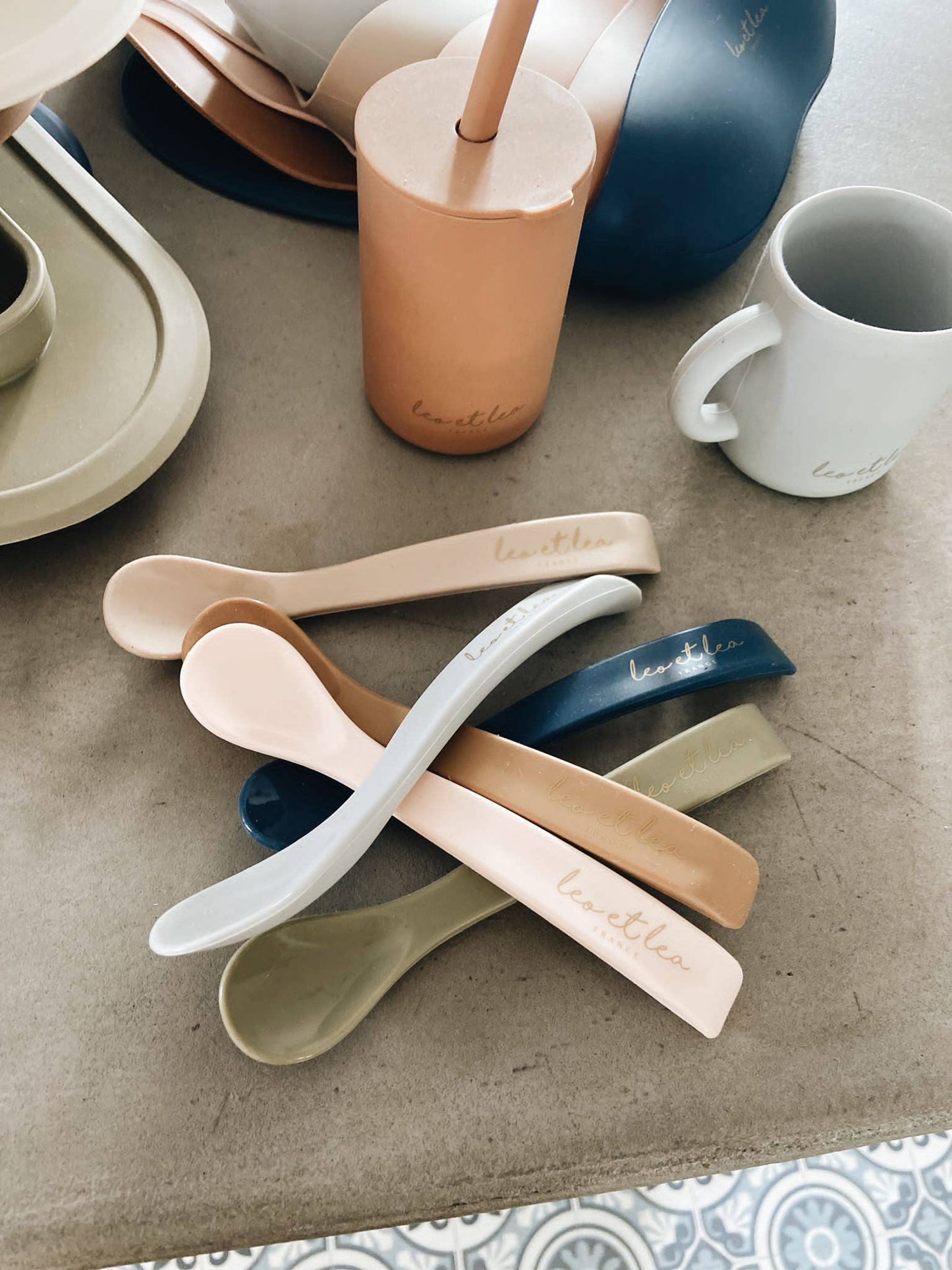 leo et lea france - Cuillère en silicone, grande cuillère, silicone, cuillère grande: Sauge poussiéreuse