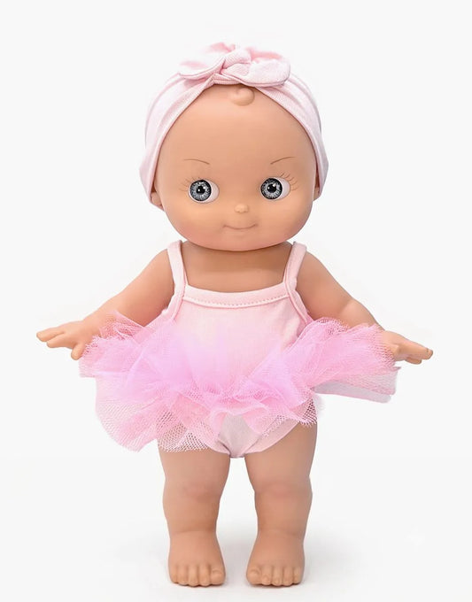 Alice au sport et son tutu rose pâle