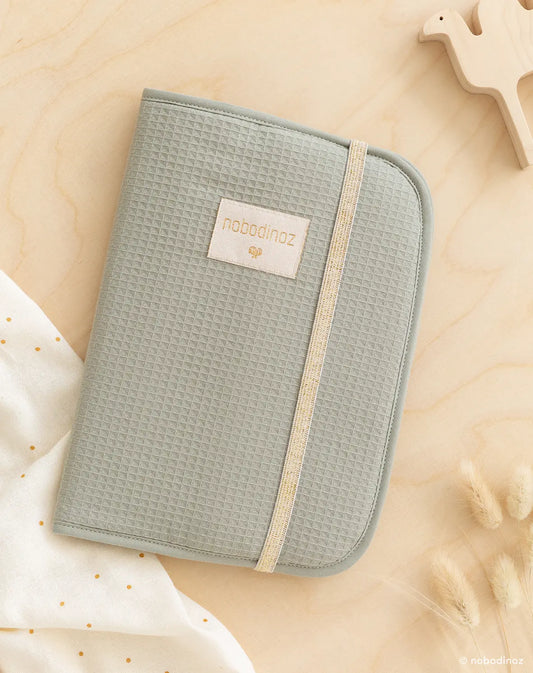 Protège-carnets de santé poema laurel green