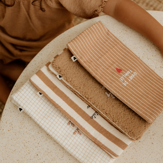 Protège livret de famille gaze rayures fines