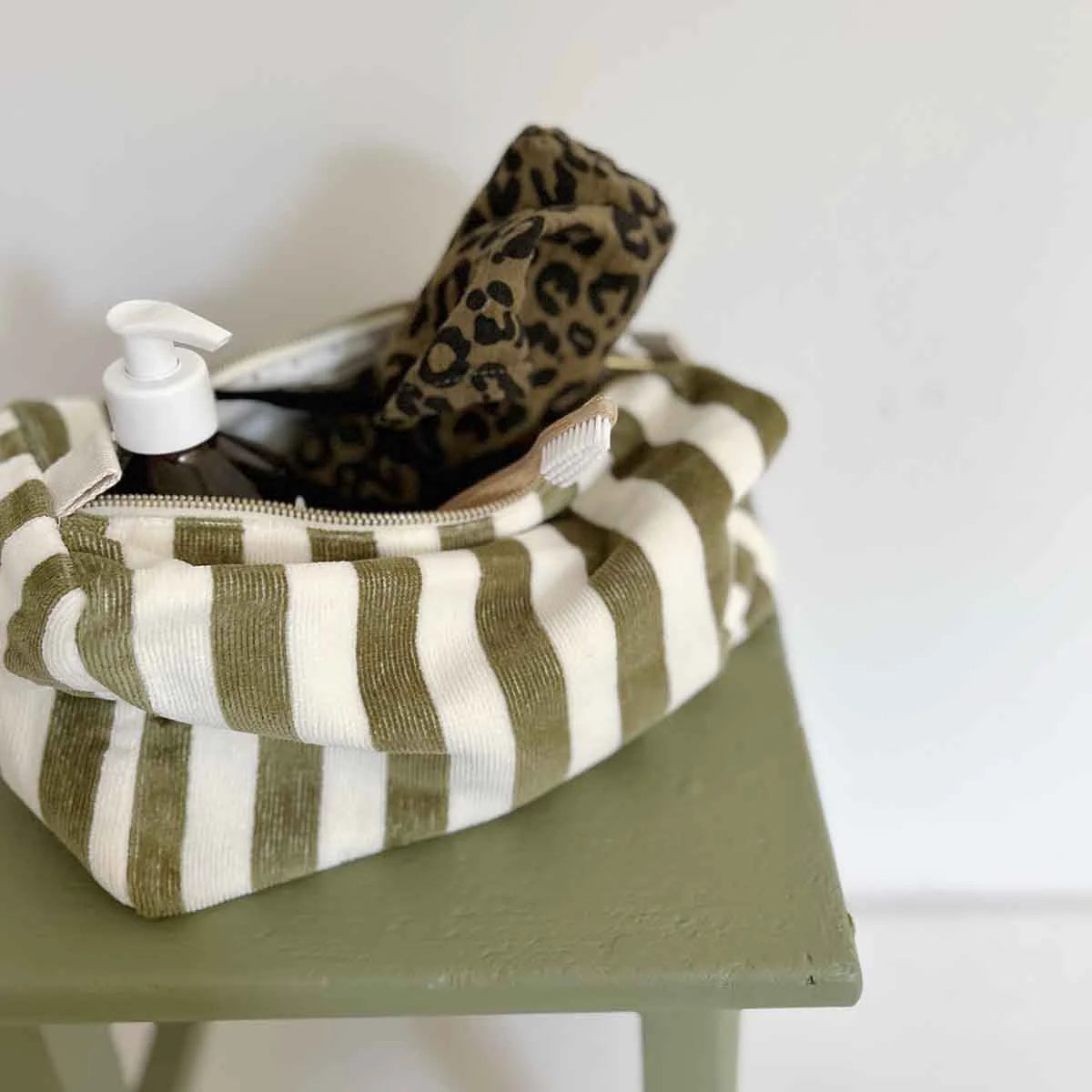 Trousse de toilette Vic  Rayures Kaki